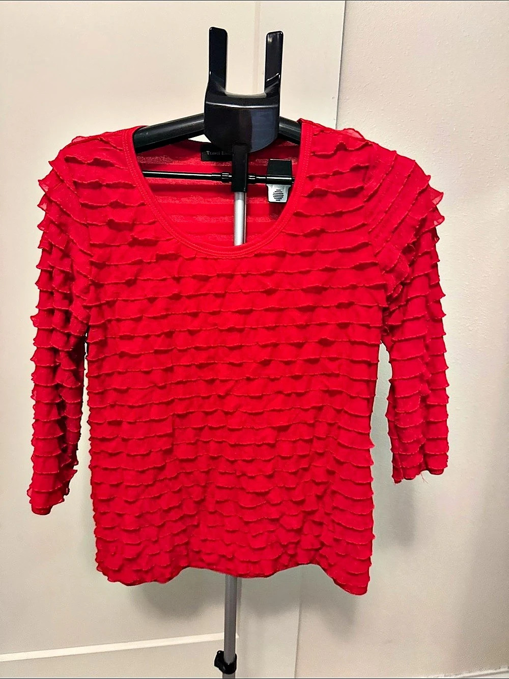 Travel Elements Ruffle Blouse in Red Size Medium Like New